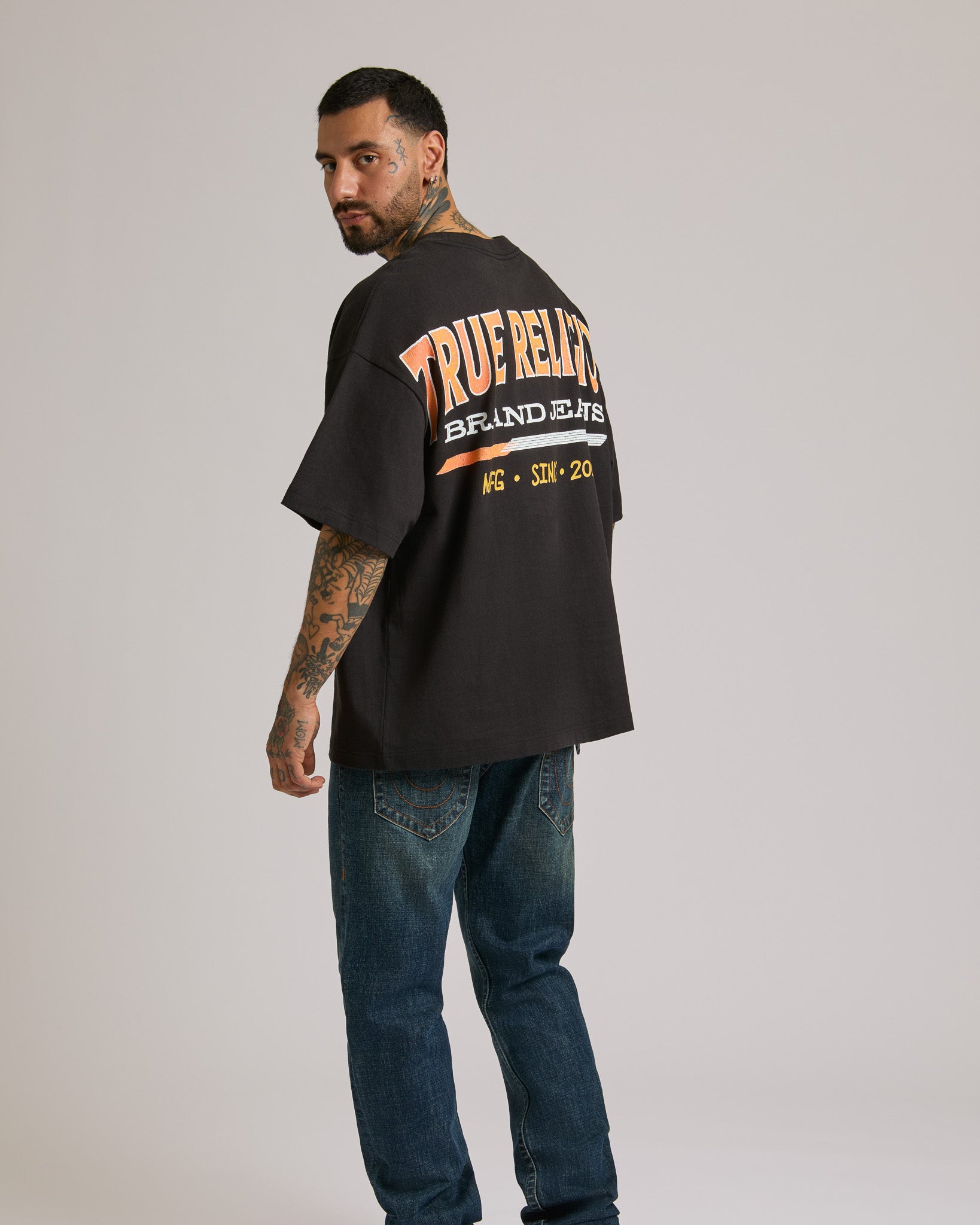 SS RETRO LOGO OVERSIZED TEE - JET BLACK
