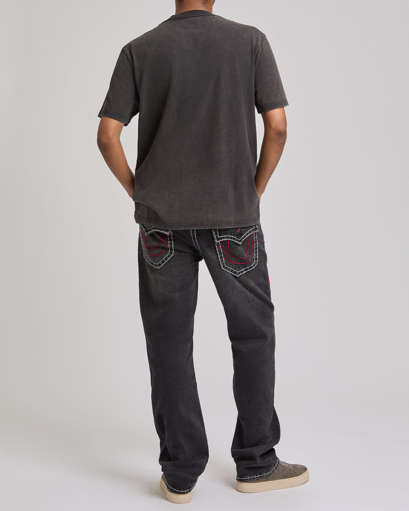 WASHED SNAKE BITE TEE - JET BLACK