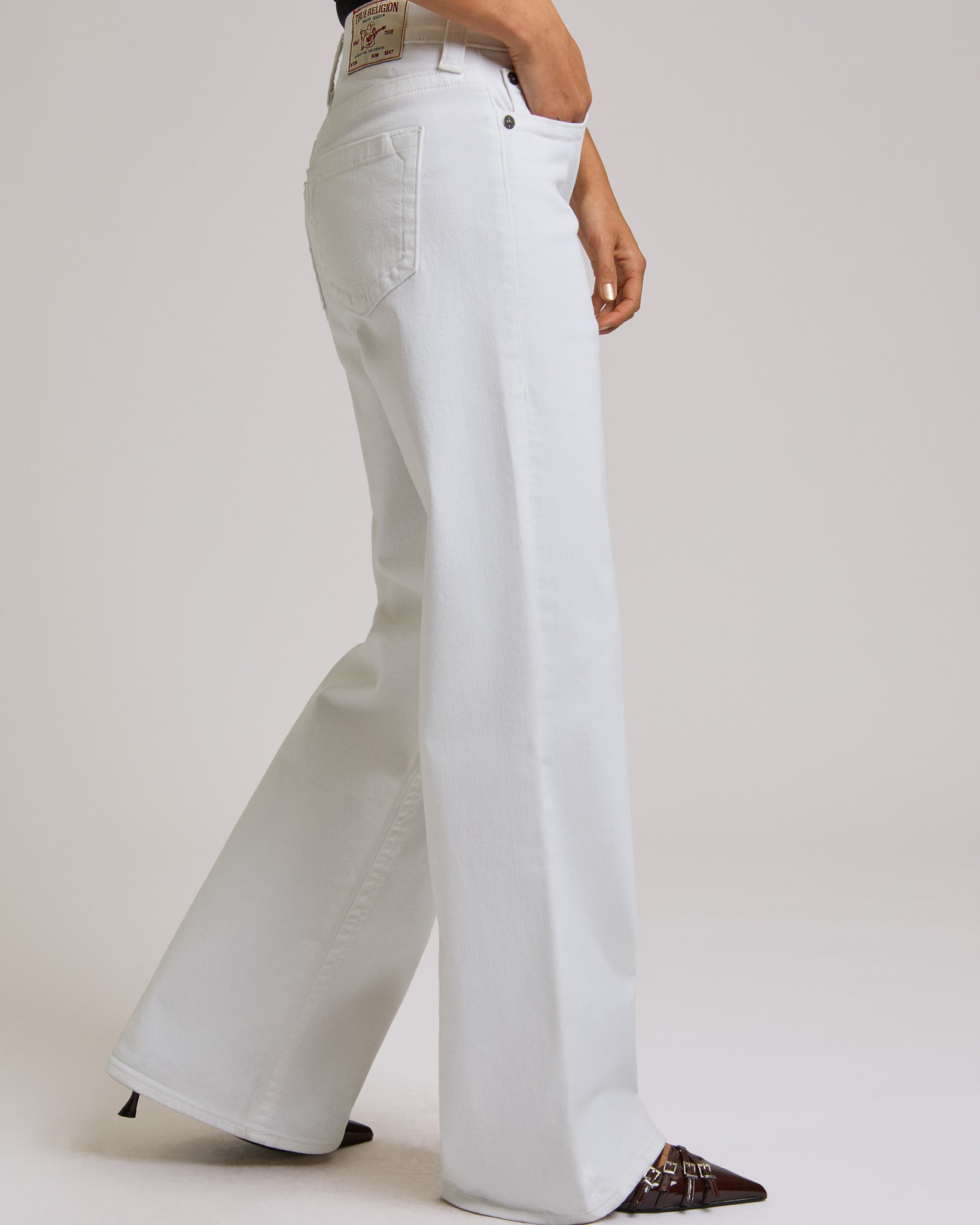 BOBBI BAGGY JEAN - BRILLIANT WHITE