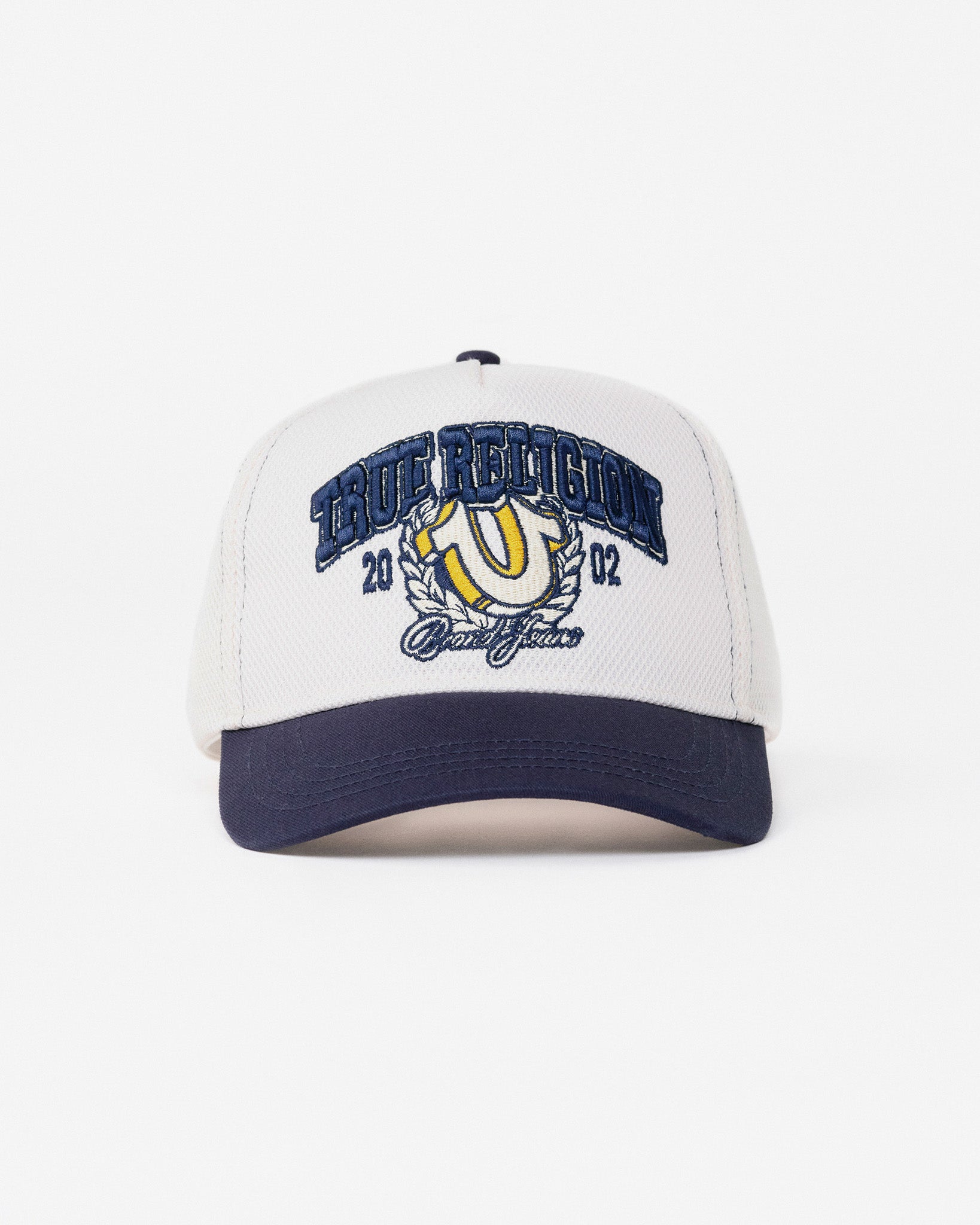 TR HS EMBLEM HAT - WINTER WHITE
